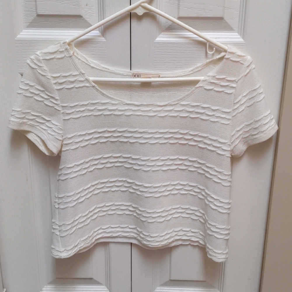 Forever 21 White Crop Top